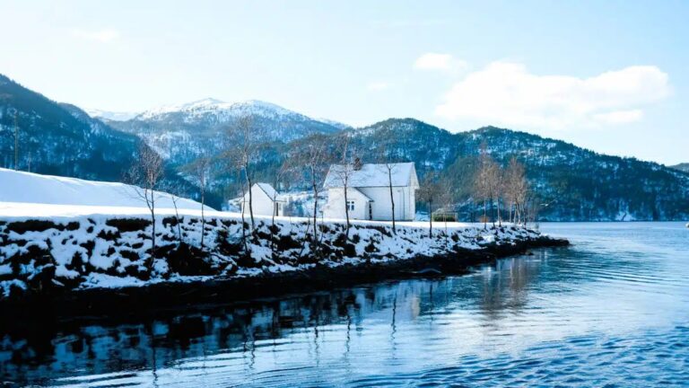 Norwegian Fjords Day Trip Bergen to Mostraumen [Review]
